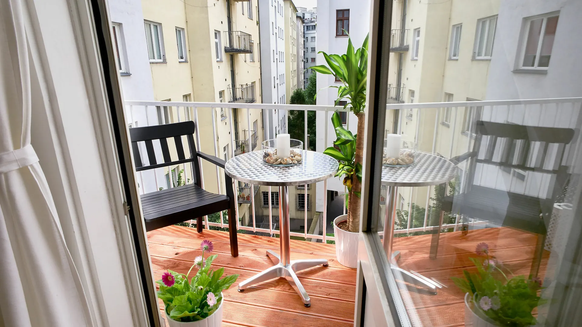 Opera City Center Apartments Vienna