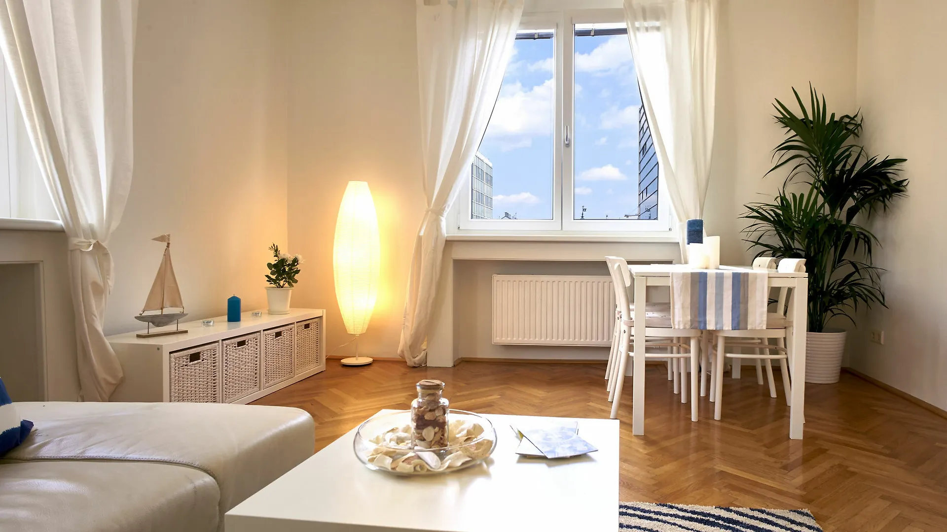Opera City Center Apartments Vienna 0*,  Austria