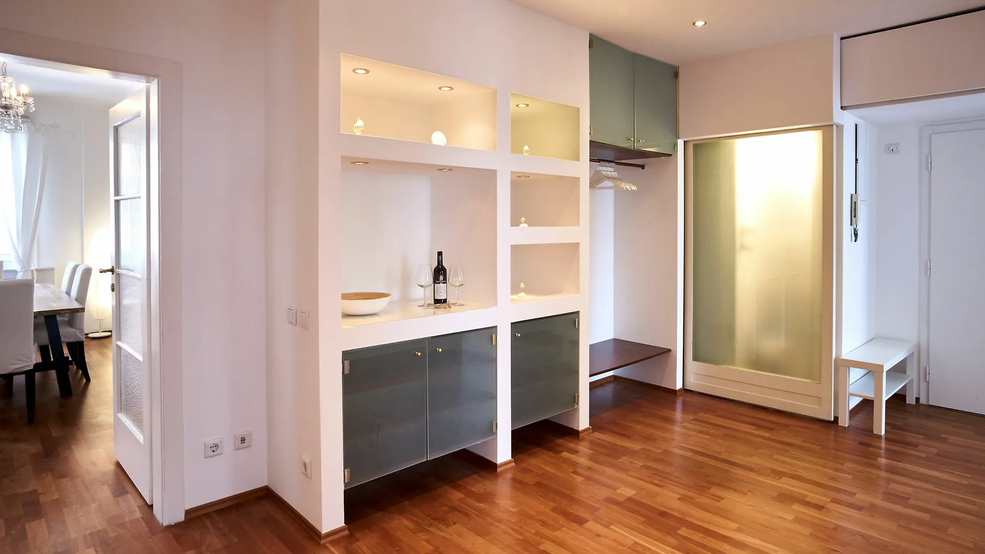 Opera City Center Apartments Vienna
